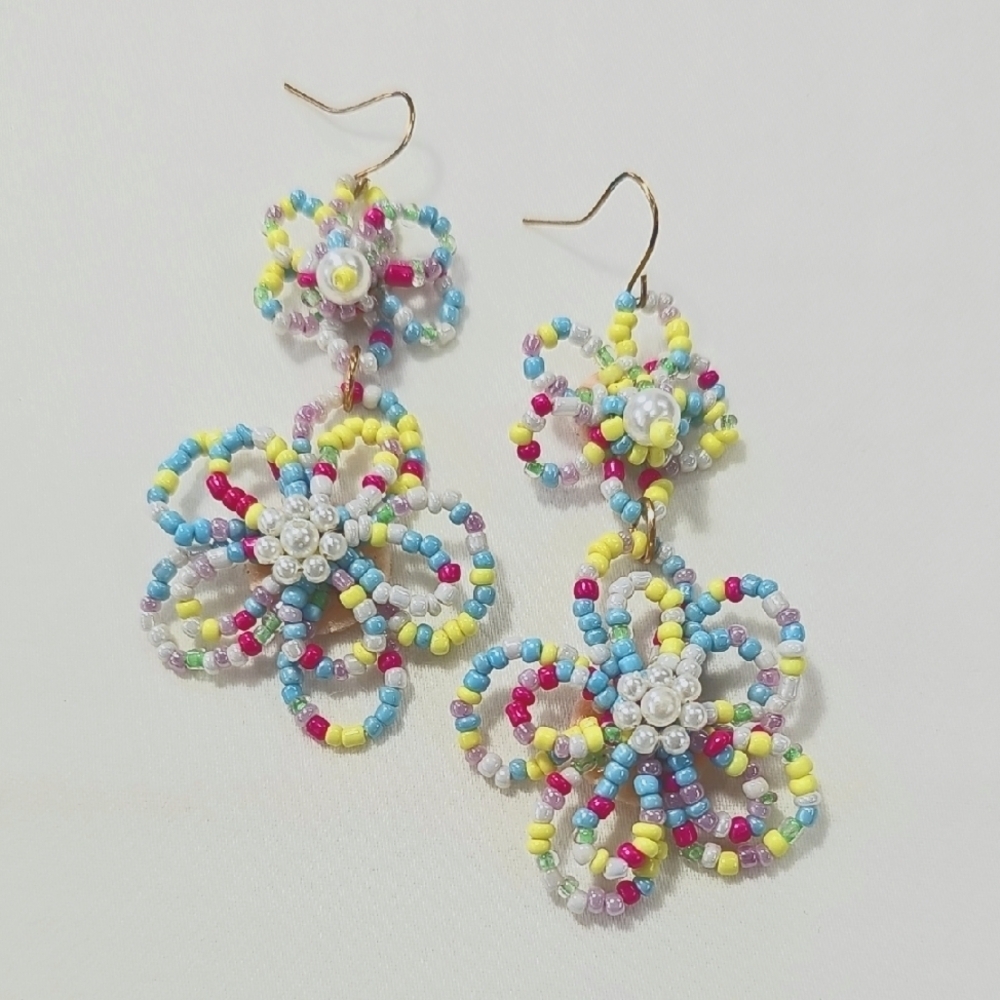 Colorful Beaded Flower Dangle Earrings